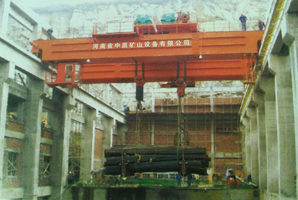 300、75t通用橋式起重機(jī)
